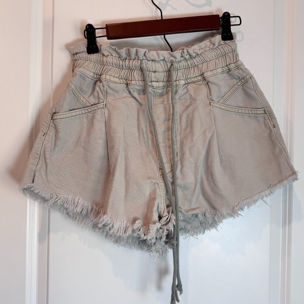 We The Free Drawstring Shorts Women Small Gray Frayed Hem Boho Summer Distressed